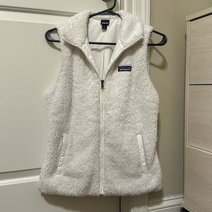 Patagonia Women's Los Gatos Fleece Vest- White